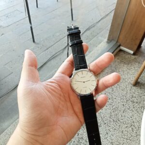 Đồng Hồ đeo tay CITIZEN ECO-DRIVE dây da màu đen Đồng hồ đeo tay giá rẻ